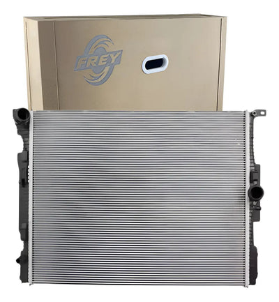 radiador del motor marca Original Frey
