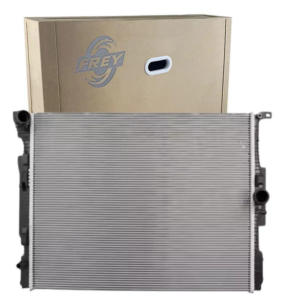 radiador del motor marca Original Frey