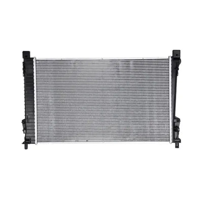 Radiador De Motor Mercedes Benz C Cl Clk E Glk Ml R Slk  N81