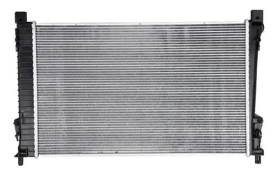 Radiador Mercedes Benz Clase C180 C200 E280 C300 C350 E350 Glk280 N81