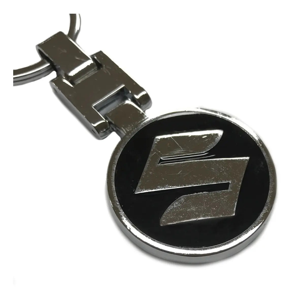 Llavero Suzuki metalico