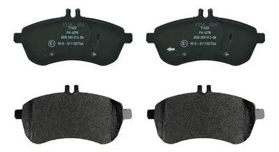 Balatas Frenos Delanteros Mercedes Benz C250 C300 C180 .