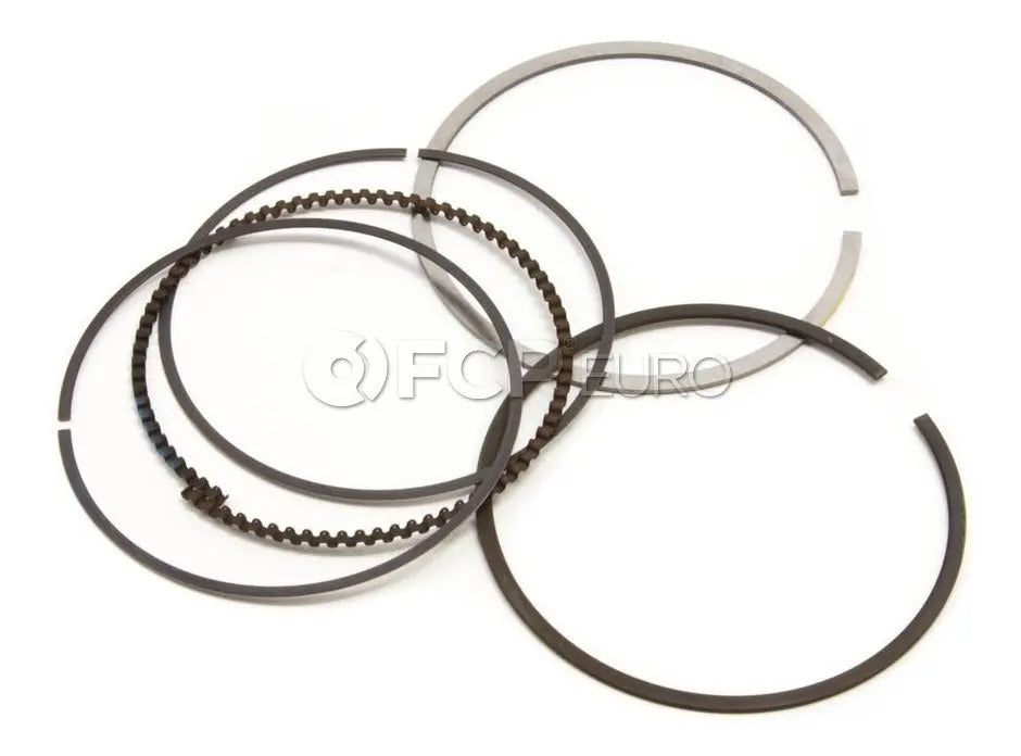 piston del motor marca Mahle